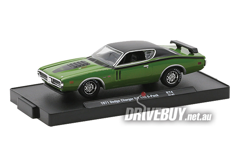 M2 Machines 1971 Dodge Charger R/T 440 6-Pack 1/64| DriveBuy