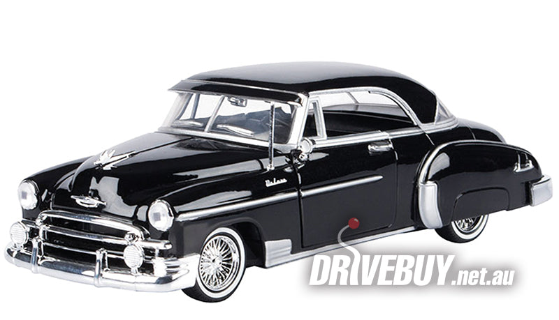 MotorMax Get Low 1950 Chevrolet Bel Air Hardtop Coupe in Black 1