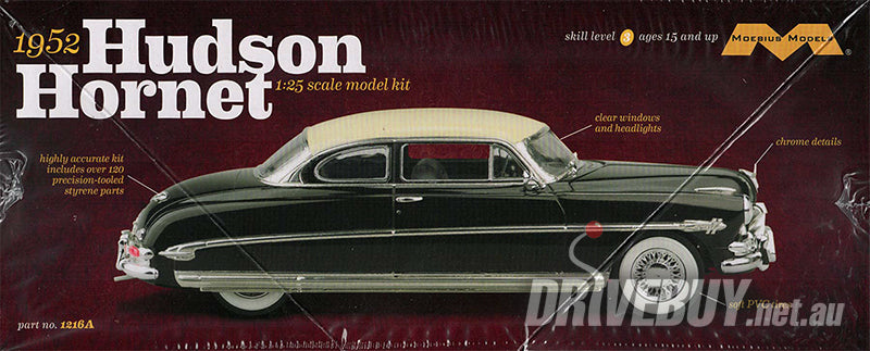 1952 Hudson Hornet Mel's Diner 1/25 – Moebius Scale Model Kit
