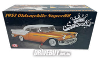 
              ACME SOUTHERN KINGS CUSTOMS 1957 OLDSMOBILE SUPER 88 1/18
            