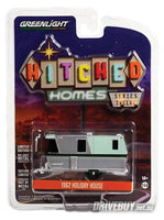 
              1962 Holiday House Travel Trailer Caravan 1/64 – GreenLight Diecast – Mint/Silver
            