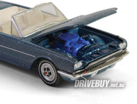 
              Greenlight Thelma & Louise 1967 Ford F250 + 1966 Thunderbird 1/64
            