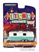 
              Greenlight Hitched Homes 1971 Airstream Land Yacht 1/64
            