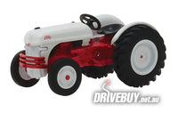 
              1947 Ford 8N Tractor 1/64 - Greenlight Diecast - Grey
            