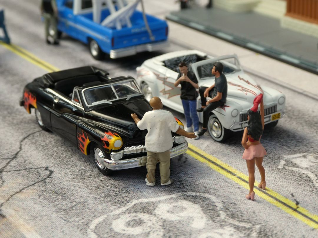 1948 48 FORD DE LUXE GREASED LIGHTNING GRASSO 1:64 SCALA MODELLO - Foto 10