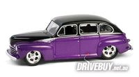 
              Greenlight California Lowriders 1946 Ford Deluxe Sedan 1/64
            