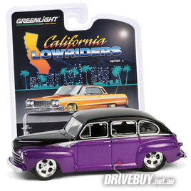 Greenlight California Lowriders 1946 Ford Deluxe Sedan 1/64