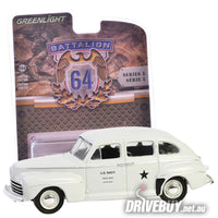 
              1946 Ford Fordor Super Deluxe US Navy Staff Car 1/64 - Greenlight Diecast - Pale Green
            