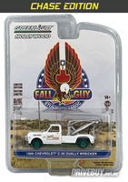 
              1969 **CHASE** Chevy C30 Dually Tow Truck The Fall Guy 1/64 - Greenlight Diecast - White
            