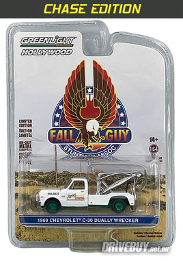 1969 **CHASE** Chevy C30 Dually Tow Truck The Fall Guy 1/64 - Greenlight Diecast - White