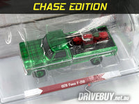 
              1978 Ford **CHASE** F250 Pickup with Vintage Motorcycle 1/64 - Greenlight Diecast
            