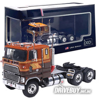 
              1976 Ford CL9000 COE Semi Truck 1/64 - IXO Diecast - Brown Tan Gold
            