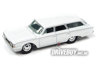 
              Johnny Lightning James Bond 1960 Ford Ranchwagon 1/64
            