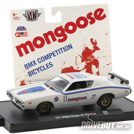 M2 Machines Mongoose 1971 Dodge Charger R/T 440 1/64