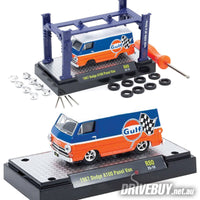 
              M2 Machines Gulf 1967 Dodge A100 Panel Van + Hoist 1/64
            