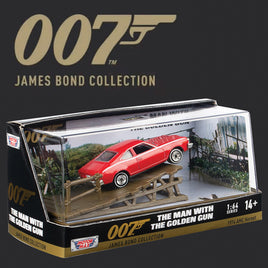 MotorMax James Bond Collection 1974 AMC Hornet Diorama 1/64