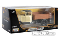 
              1931 Ford Model AA Truck 1/24 - MotorMax Diecast - Cream
            