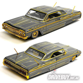 Maisto Design 1964 Chevy Impala SS Lowrider in Grey 1/26 (1/24)