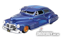 
              1948 Chevrolet Fleetline Lowrider 1/25 (1/24) – Maisto Design – Blue
            