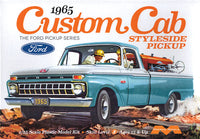 
              1965 Ford F150 Custom Cab Styleside Pickup 1/25 - Moebius Model Kit
            