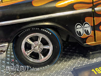 
              M2 Machines Moon Equipped 1957 Chevy Bel Air 1/24
            